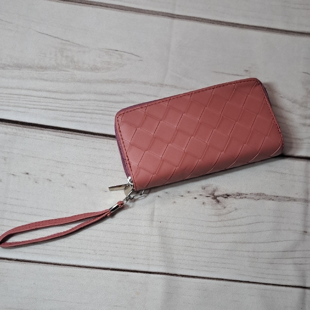 Pink Women's Wristlet
